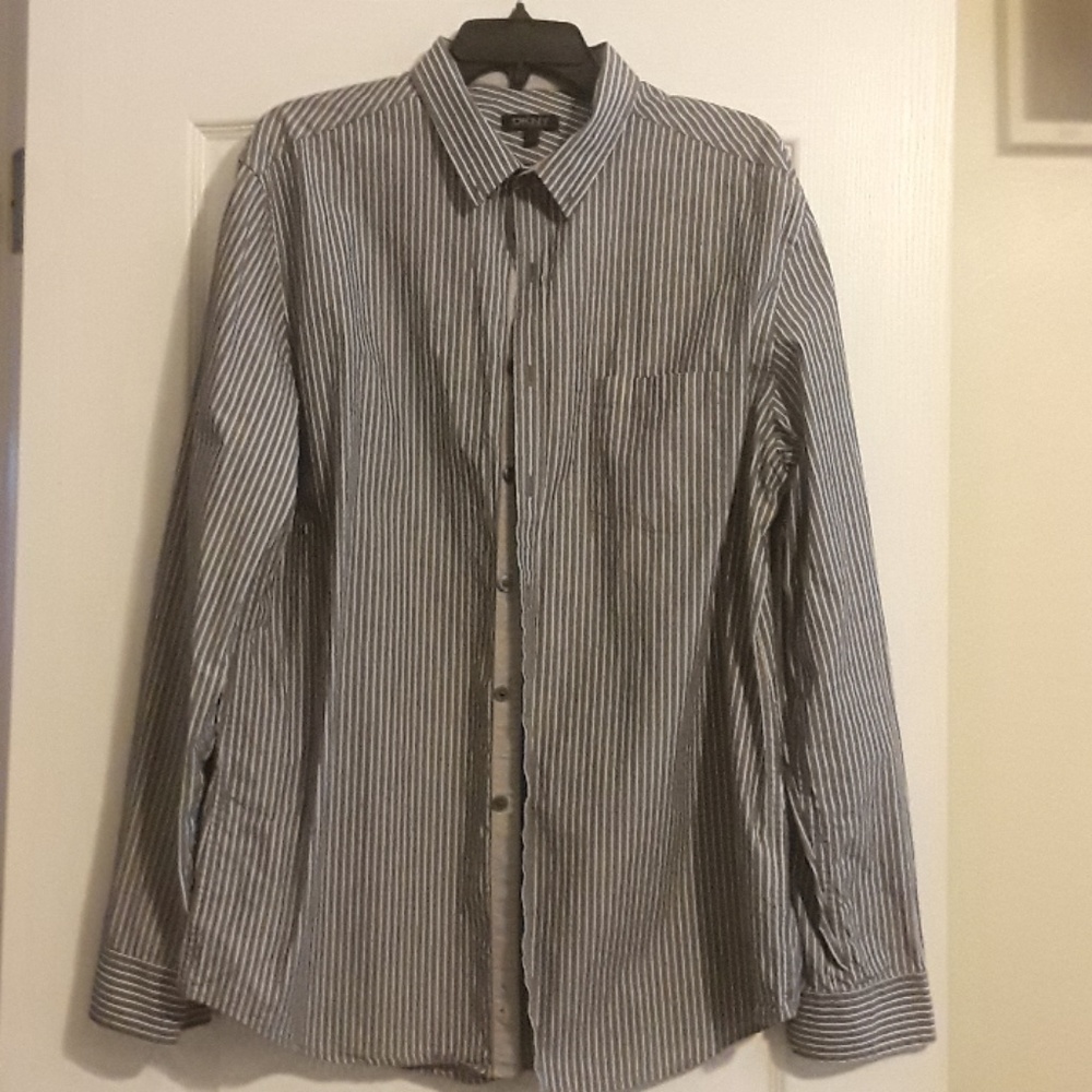 Men's dress shirt